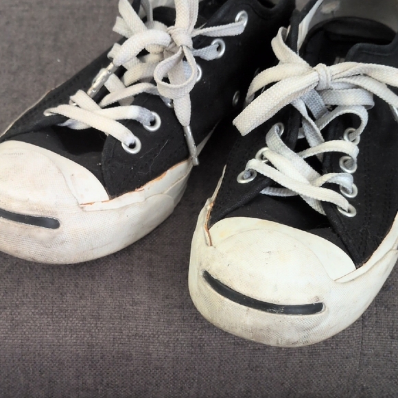 Converse Men's Black and White Sneakers - Picture 5 of 7